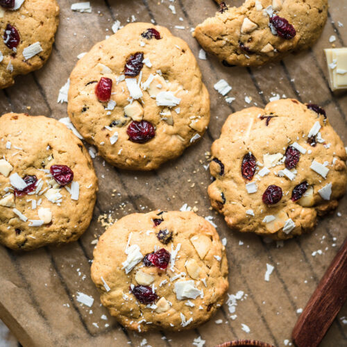 Cookies chocolat blanc macadamia cranberries - Lilie Bakery