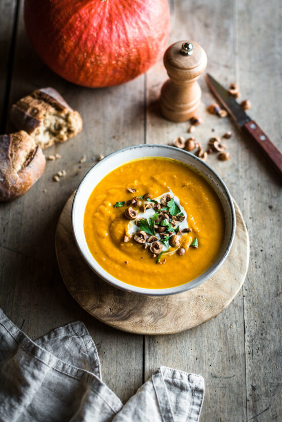 Velouté de potimarron rôti & noisettes torréfiées