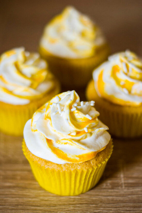 Cupcakes vanille passion - Lilie Bakery