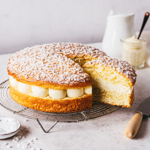 Tarte tropézienne - Lilie Bakery